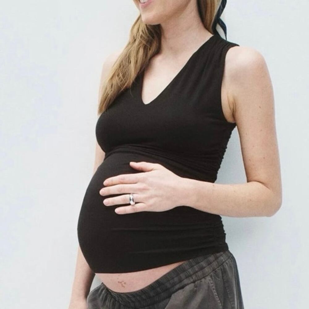Puerto Brunelli Maternity  Dolce black b neck top Medium